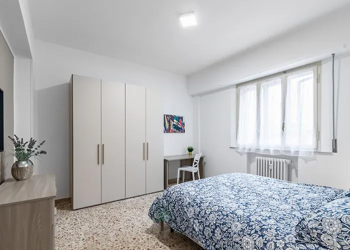 아파트 Guesthost - Roomy Close To Center